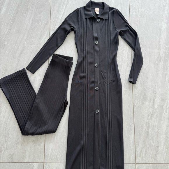 Dark Grey Ribbed Set - Picture 1 of 10